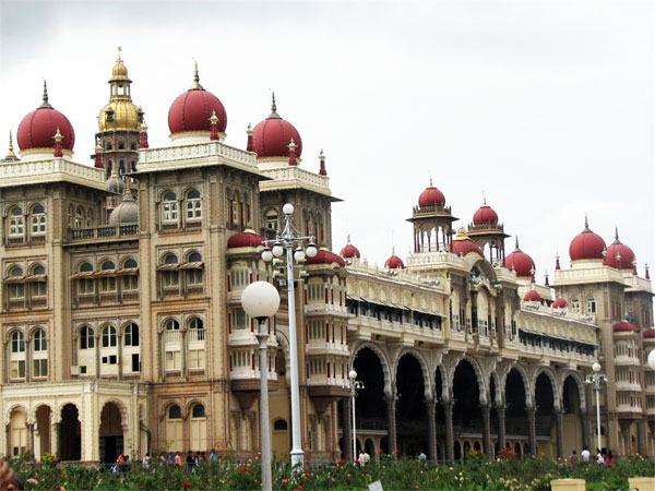 Karnataka Circuit &mdash; Mysore, Hampi & Coorg